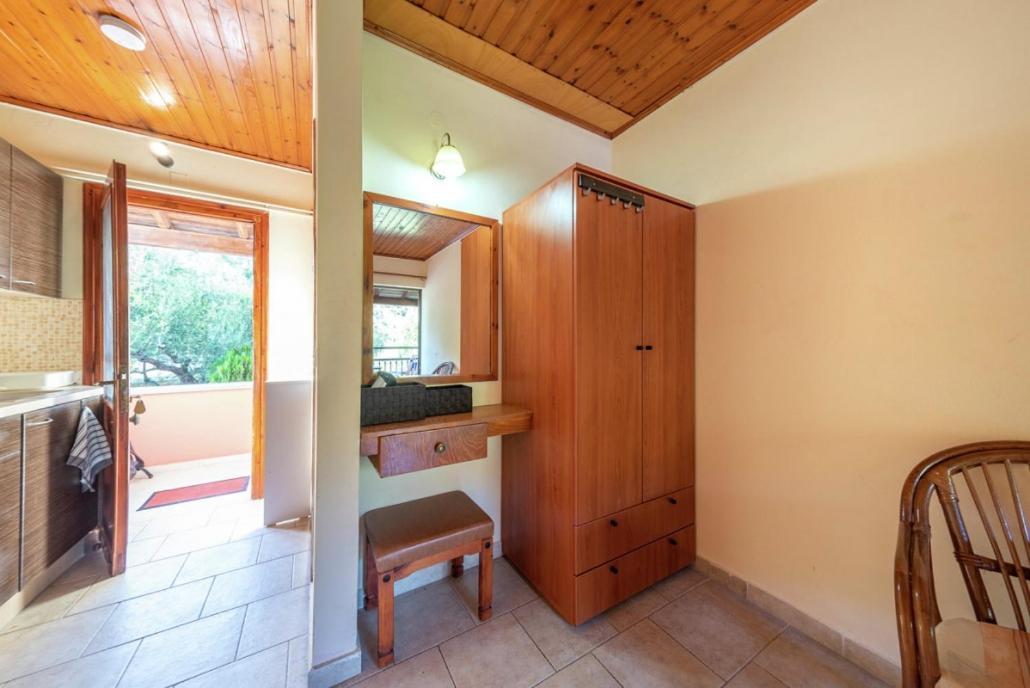 Apartment Mimosa With Pool Paleokastritsa